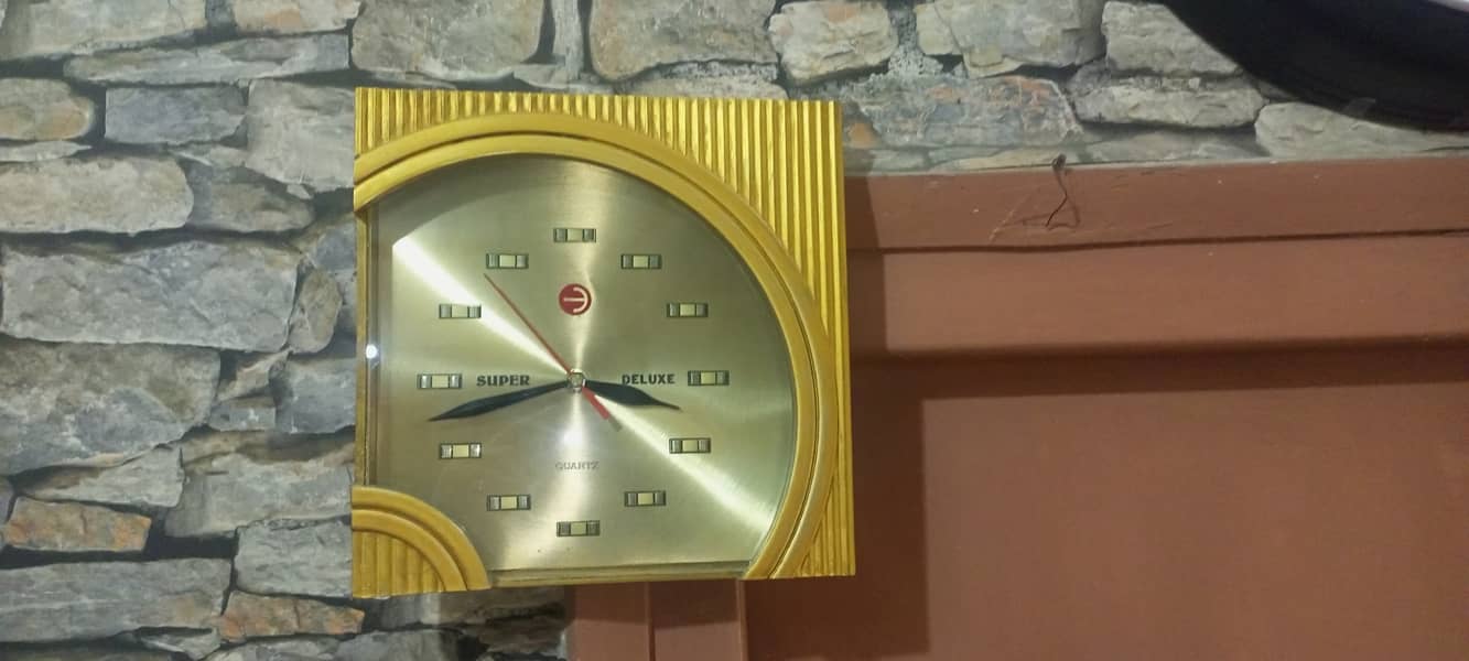 BEAUTIFUL GOLDEN WALLCLOCK(1YWarranty) 3