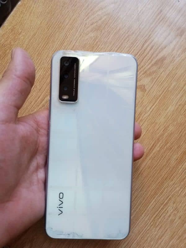 vivo y20 4/64 3