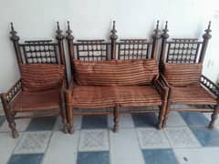 Traditional Chairs (peery)