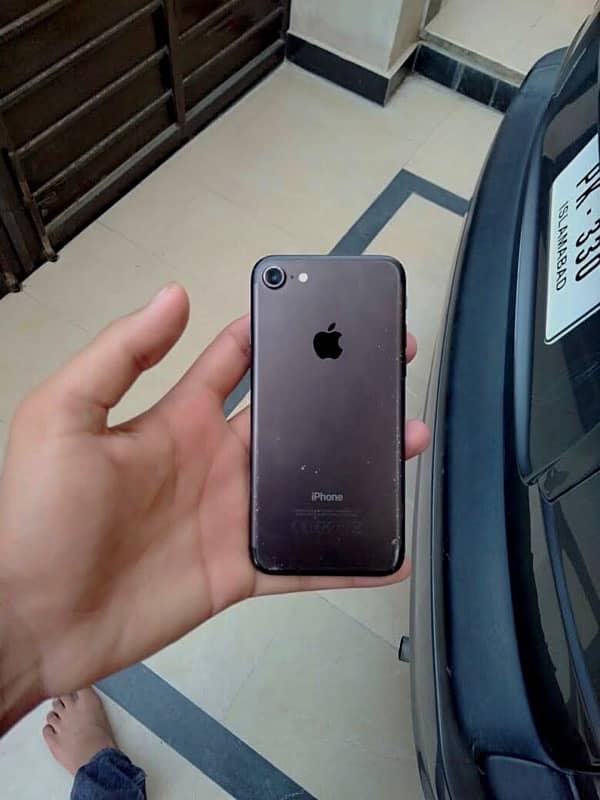 Iphone 7 128gb exchange with non pta iphone 2