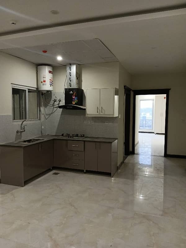 11 Central Apartment Flat Available For Sale G-11/1 1