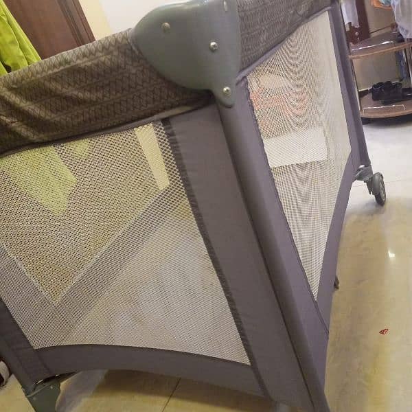 Baby Cot condition 10/10 only serious buyer contact please. . . 3