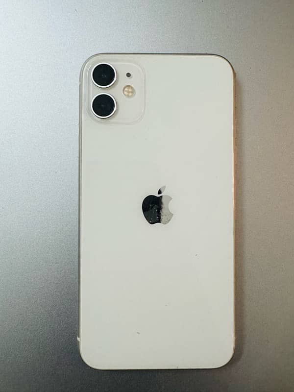 iphone 11 128gb PTA Approved White 1