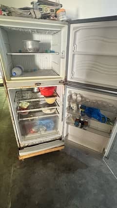 Dawlance Full size Double door Refrigerator