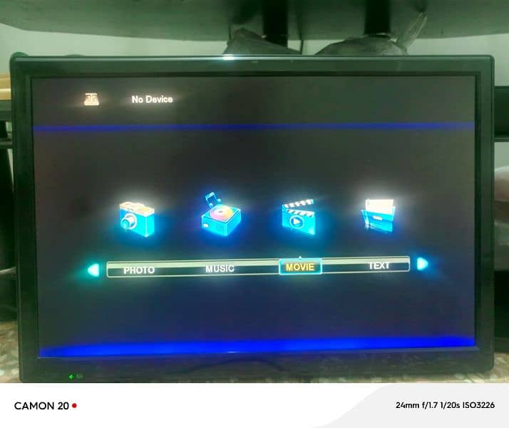 Simple Led 24" Available Very Less used In Very Reasonable price 10