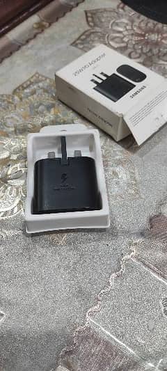 Samsung Original Fast Charger 0