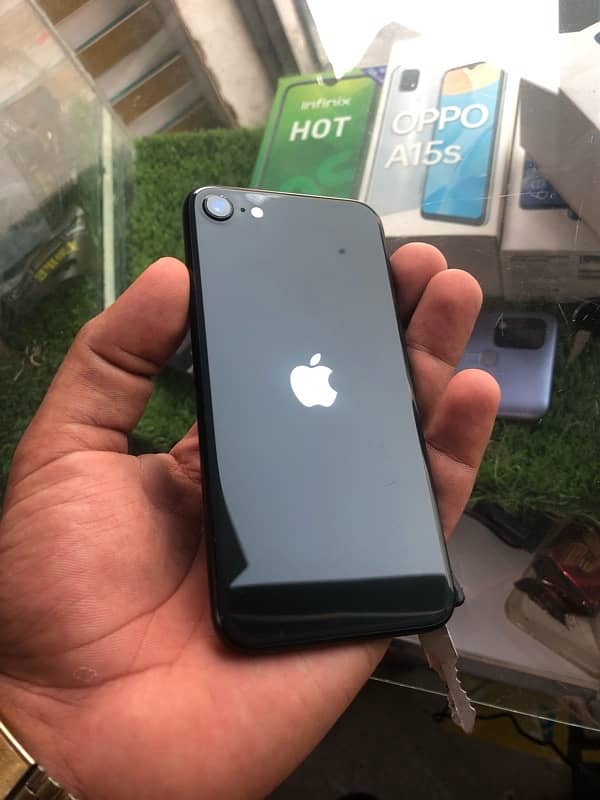 iPhone SE 2020 dual pta 0