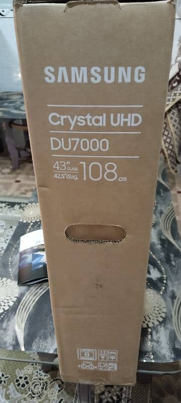 Samsung original Crystal UHD Du 7000 43"led tv. 0333-6689550 2