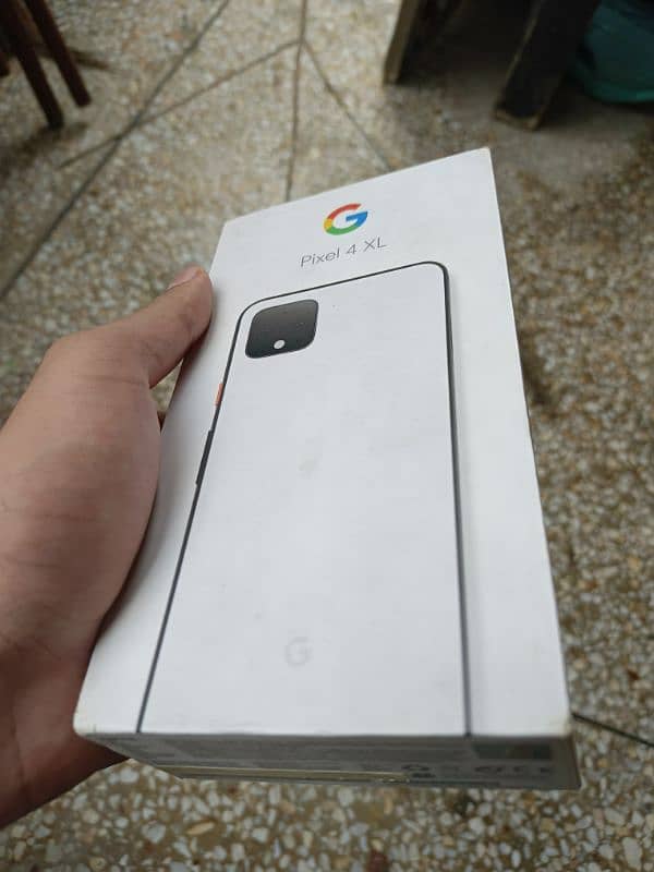 Google pixel 4xL with box 8