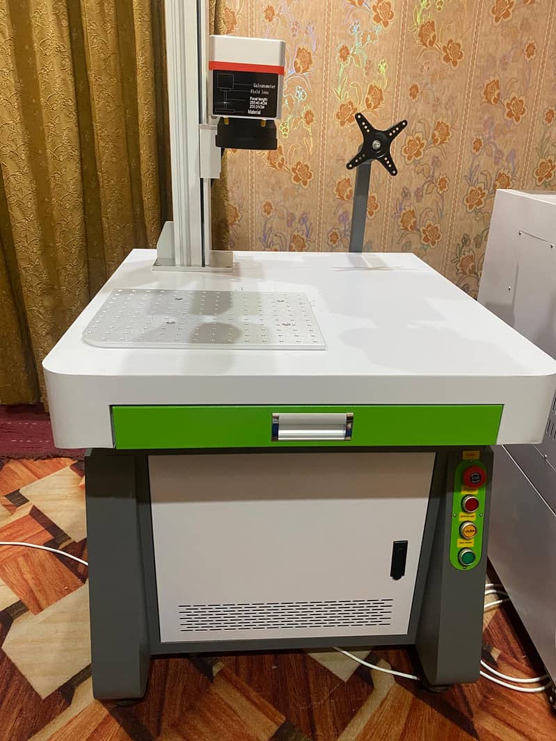 Laser Marking & Engraving Machine - Fiber laser 30W 6