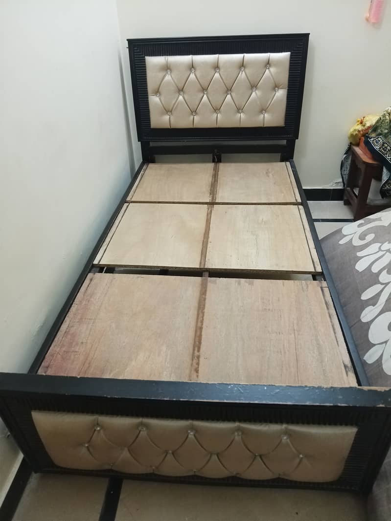 Single Bed 1