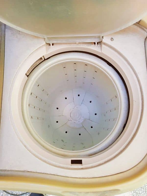 Haier washanig machine 5