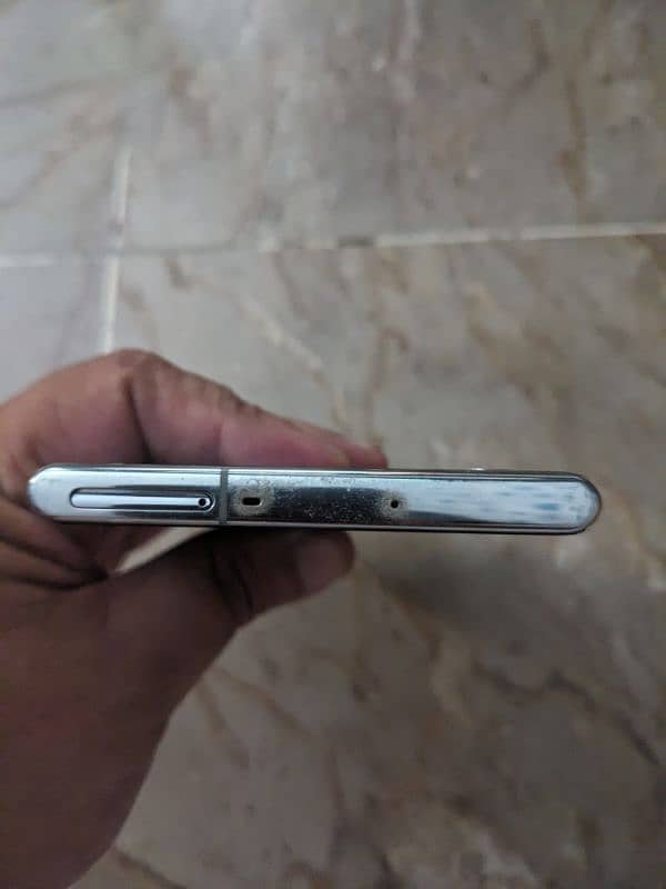 Samsung Note 10 plus 12/512 import from UK 3 years ago condition 10/10 6