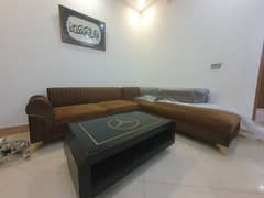 coffee table with L shape sofa