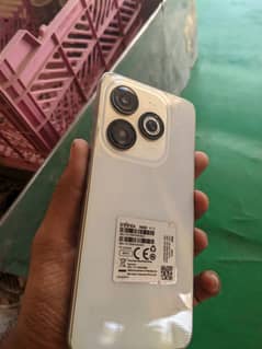 Infinix Smart 8 With Box