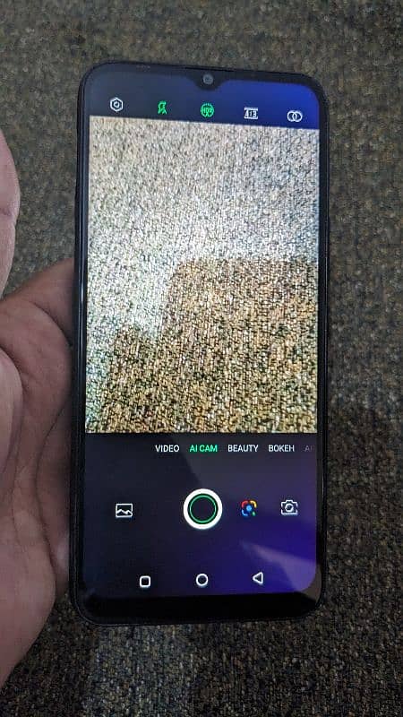 I am selling Infinix hot 8 10by10.03289203346 7