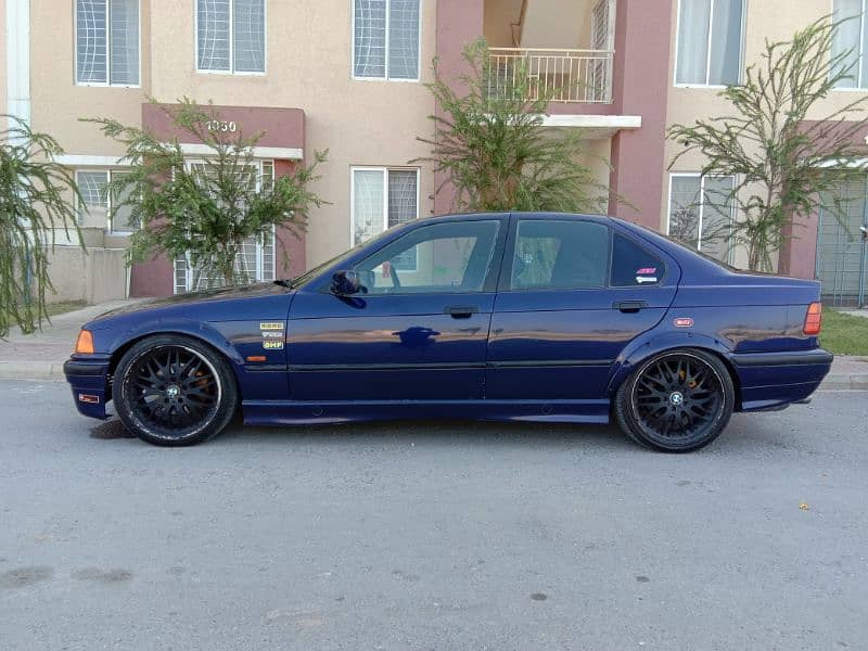 BMW E36 318i 6