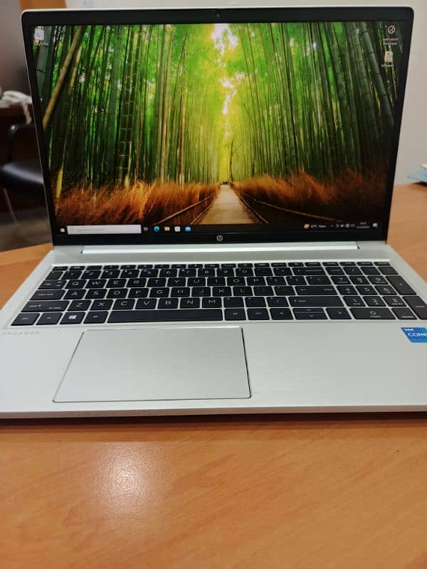 Hp Pro book 450 G 8, Core i 5 11th gen 0