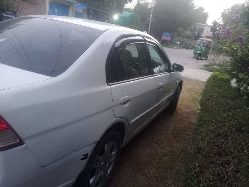 Honda Civic EXi 2004 3