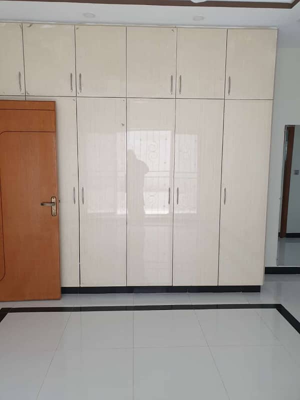 40*80 First floor for rent in G-13 5