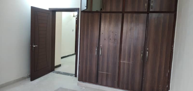 10 Marla Ground Floor Available For rent in Bahria Town Phase # 4 3