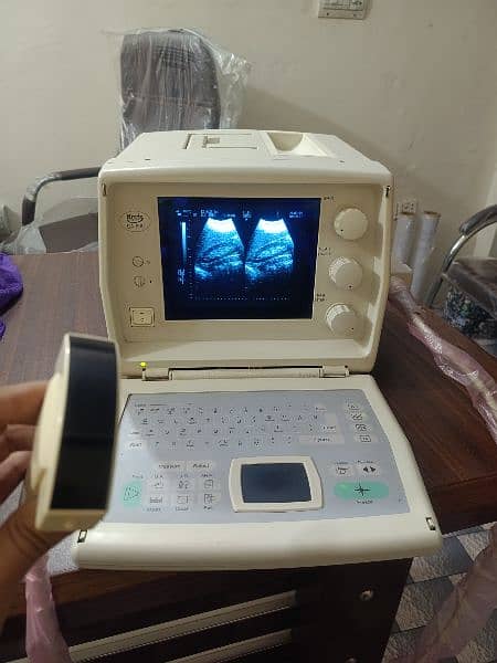 Ultrasound Machine 12