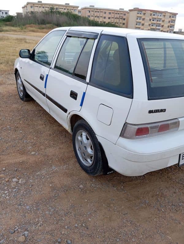 Suzuki Cultus VXR 2014 4