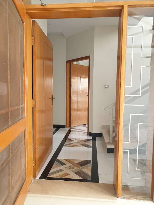 40*80 Basement Floor for rent in G-13 2