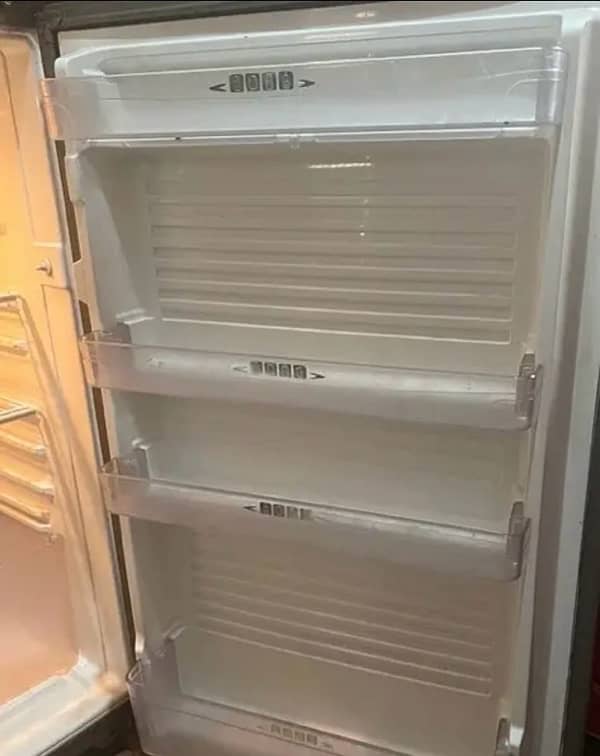 dawlance fridge for sale 3