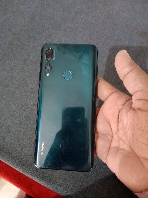 HUAWEI Y9 Prime 4/128 9