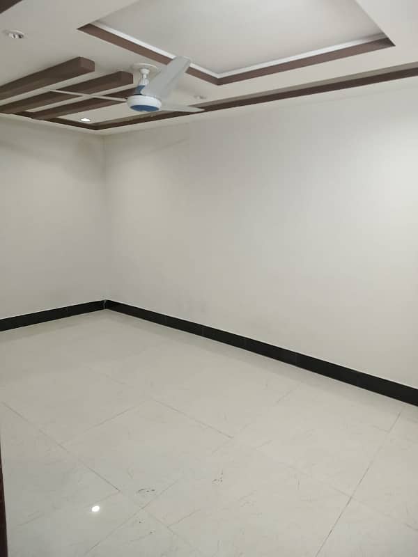 30*60 First floor for rent in G-13 21