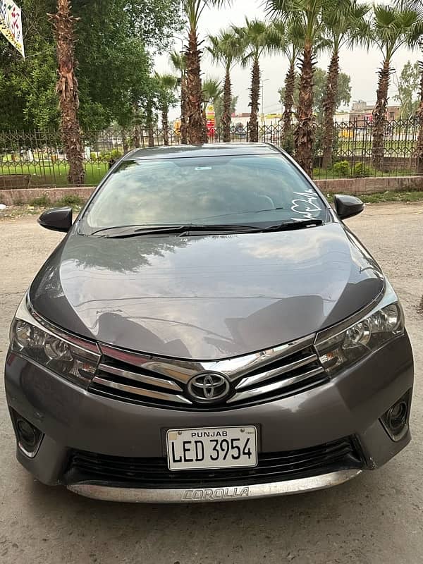 Toyota Corolla GLI 2015 automatic 4