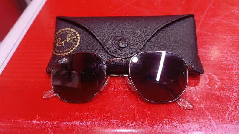 Ray Ban glasses 1