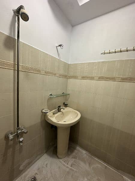 Apartment 2 Bedrooms with Attached Washrooms 12