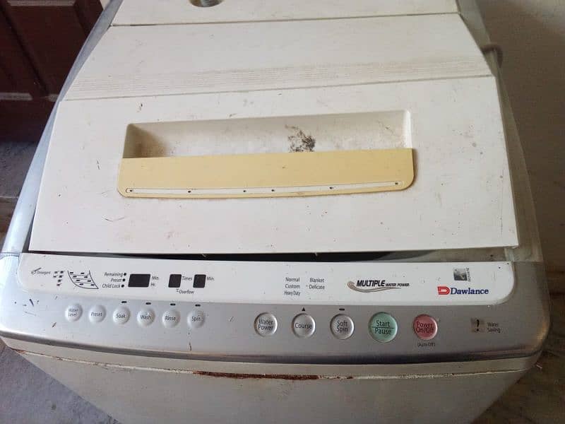 Dawlance automatic washing machine 1