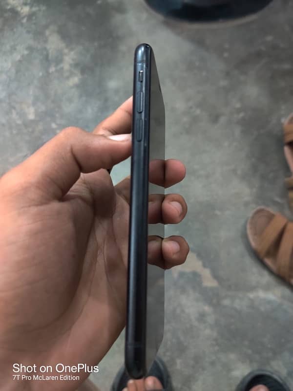 iphone xr 2