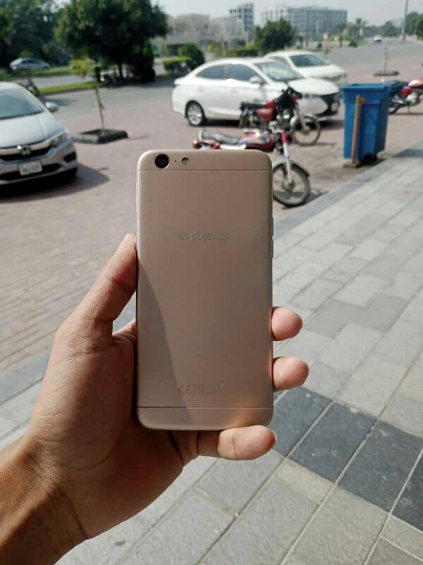 oppo A57 4/64 10/10 2