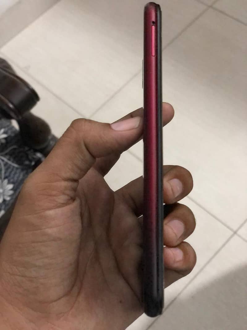 vivo y 11s with box and charger 3