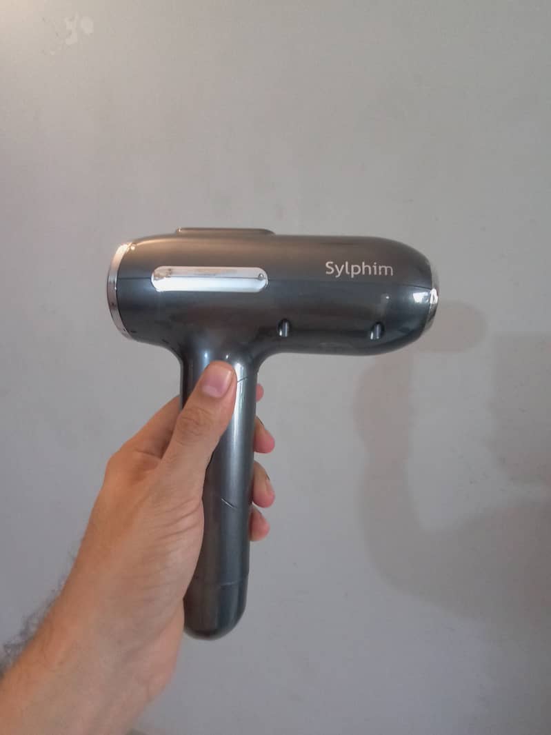 Original Sylphim Massage Gun with 7 Attachments & Portable Bag 2