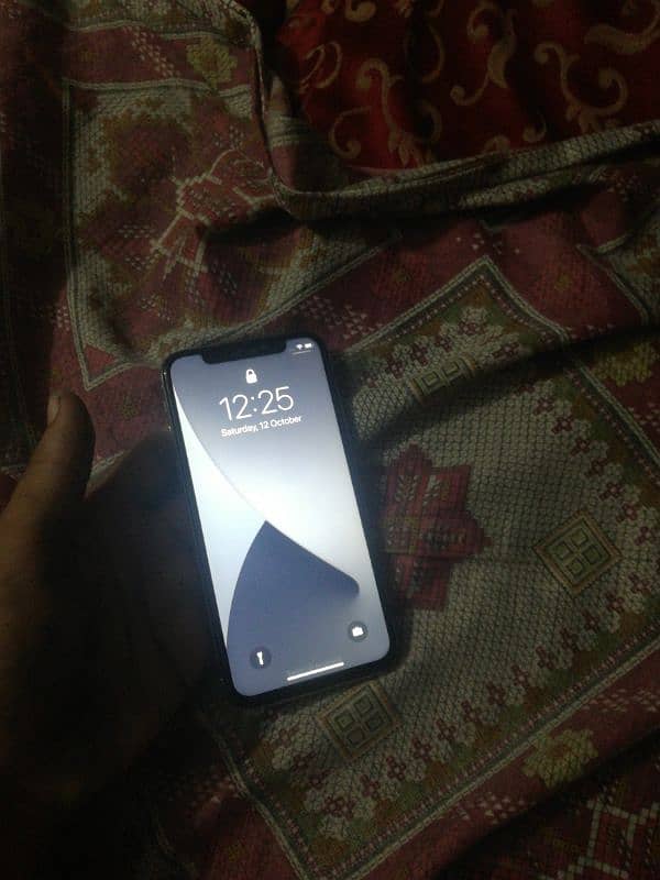 Iphone  x non pta 256 gb white colour 2