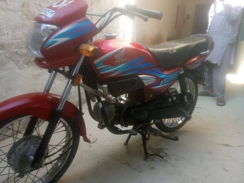 Honda Pridor Motorcycle 1