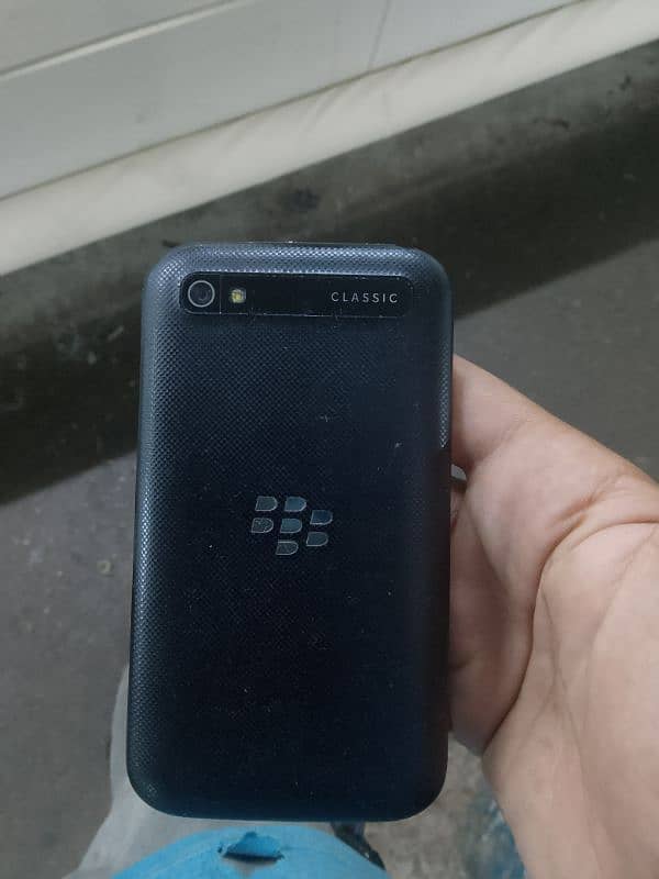 Blackberry 5