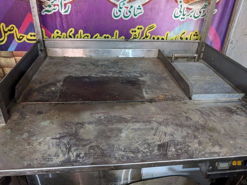 Shawarma and Burger Steel Counter. Size 4 x 3 Feet 3