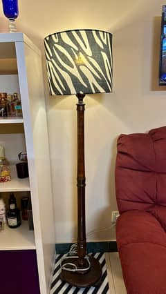 Stylish Shesham Wooden Floor Lamp - Excellent Condition