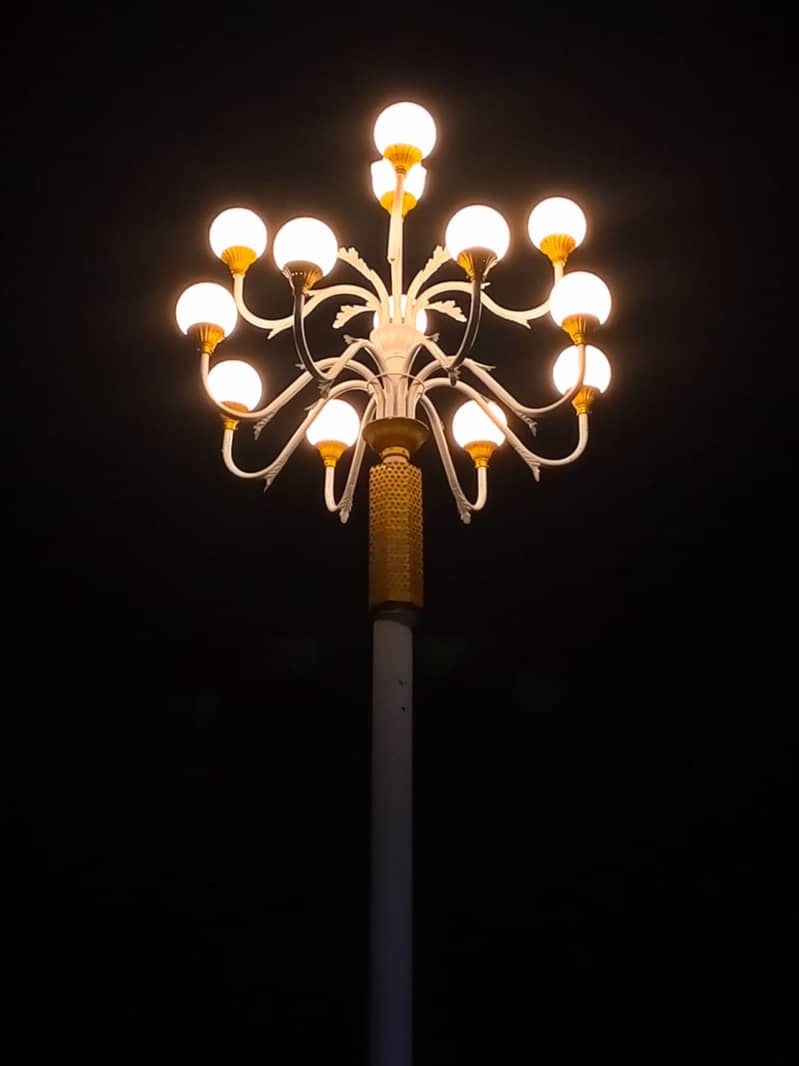 Decorative light poles / Street Light pole / pole lights 12