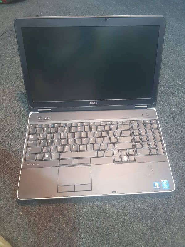 Core i5 5th generation latitude E6540 condition 10/10 0