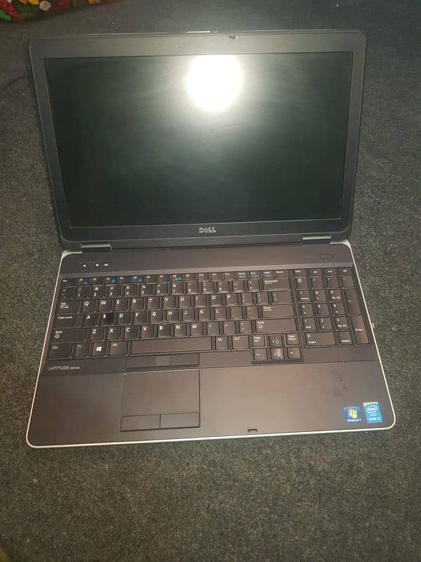 Core i5 5th generation latitude E6540 condition 10/10 4