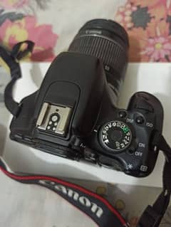 canon 600D with Flash gun for sell.