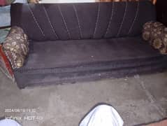 1 seater used sofa for sell. .