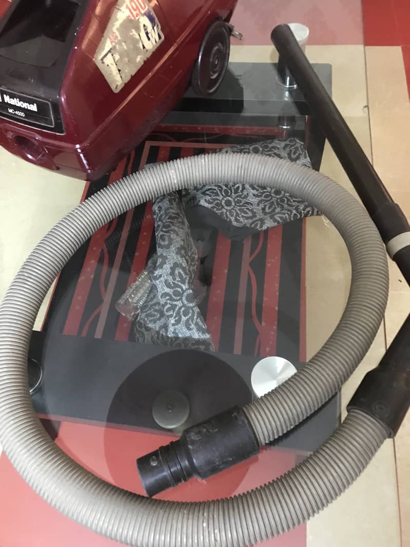 National vacuum cleaner 2